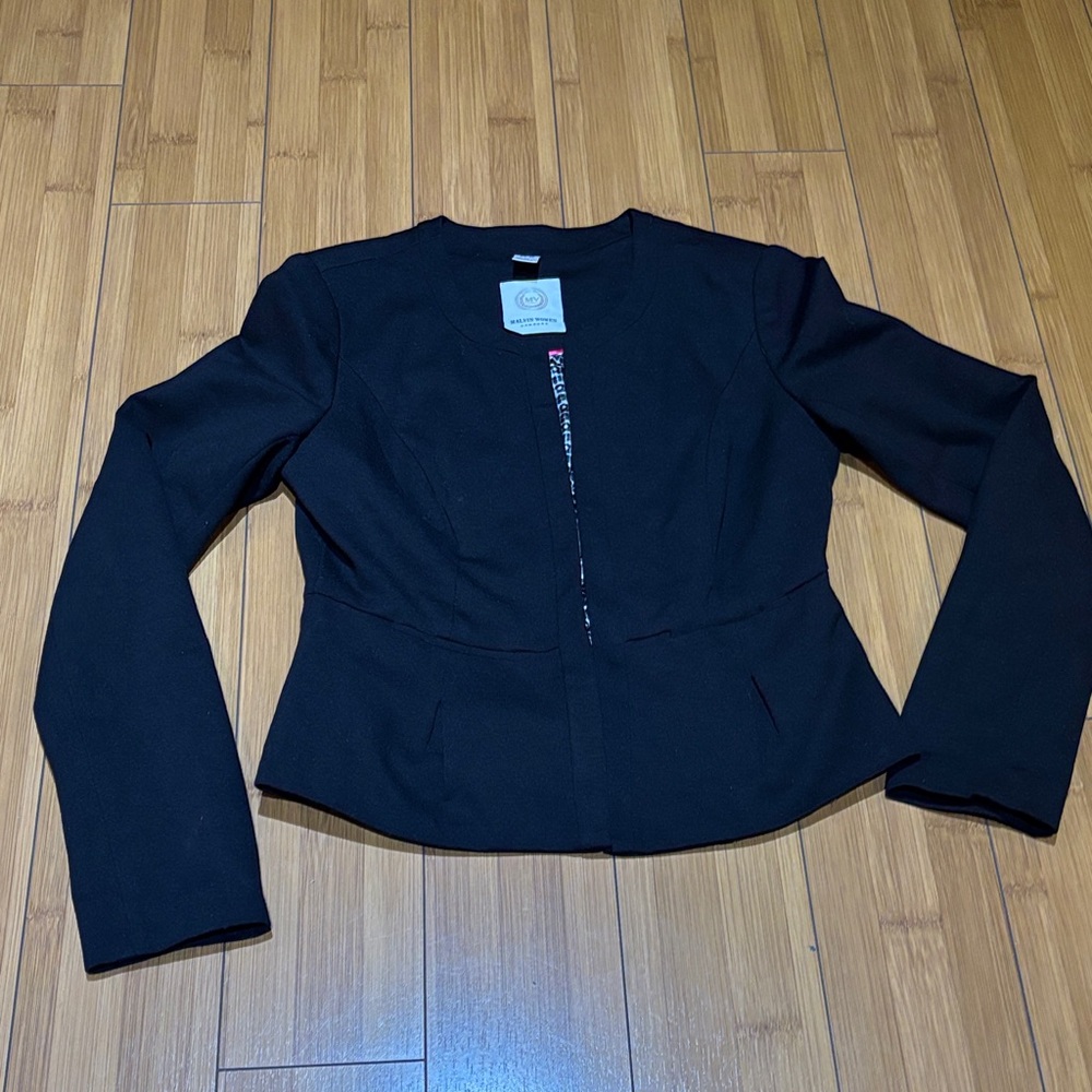 Elegant Black Women's Blazer